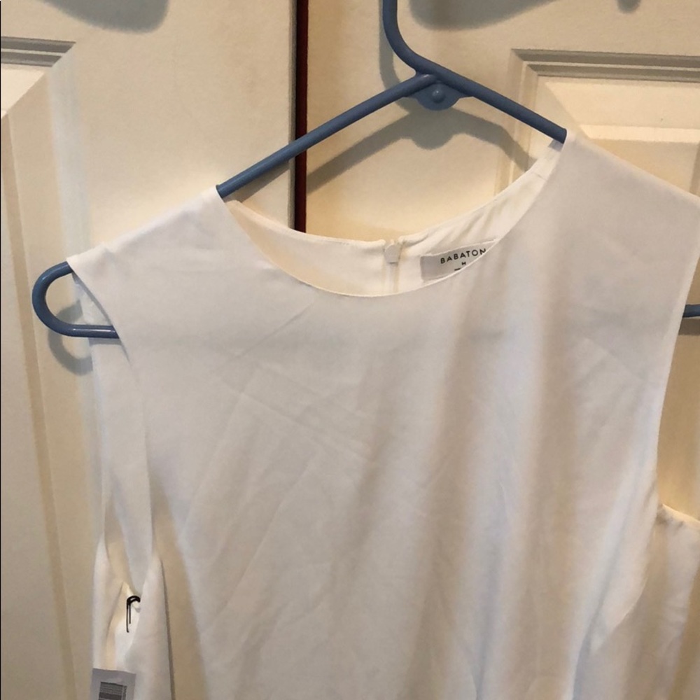 Babaton NWT Size M White Tank tie in front host pick - Picture 8 of 13